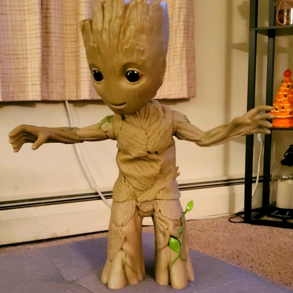 Marvel Guardians of the Galaxy Dancing Groot